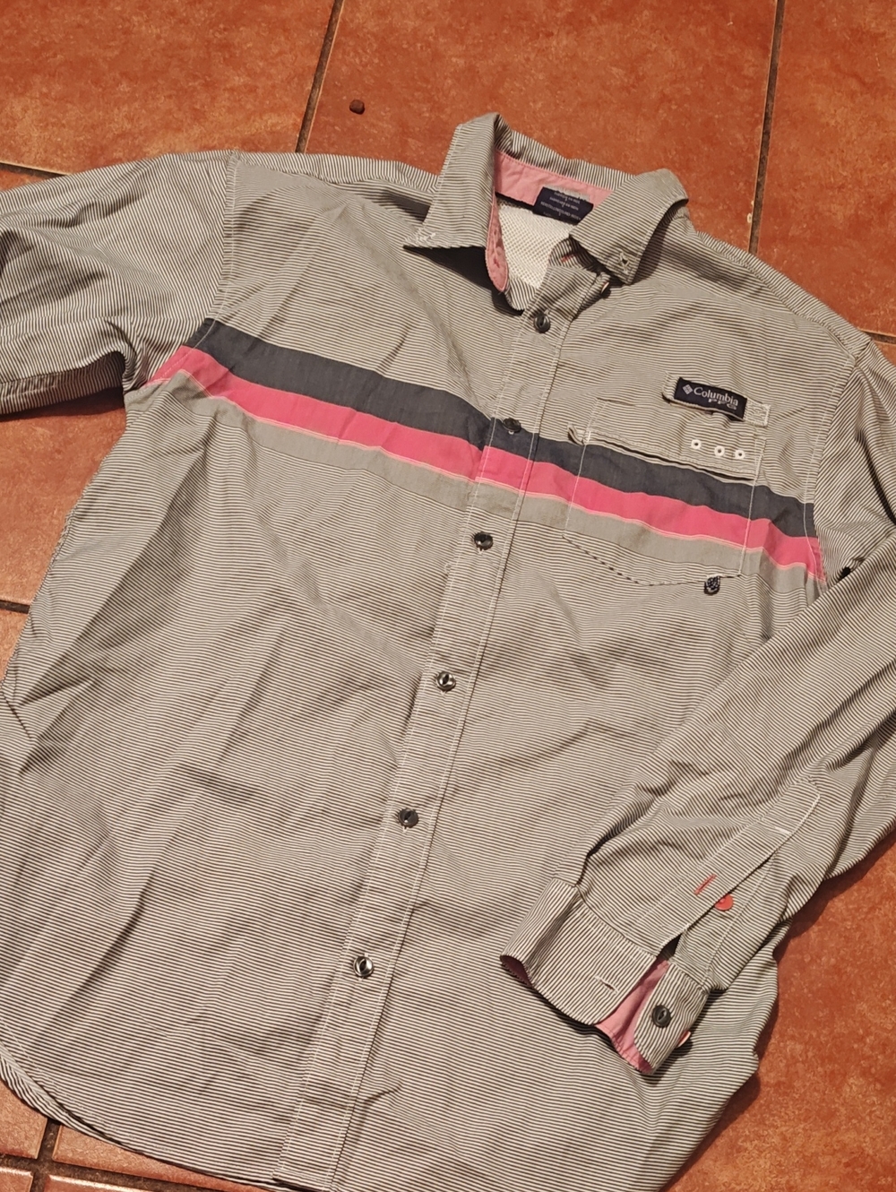Columbia Men’s Gray Button-Up Shirt with Pink & Navy Stripes